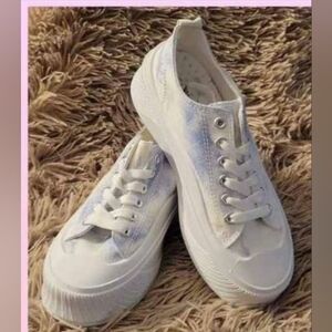 Fashion sneakers